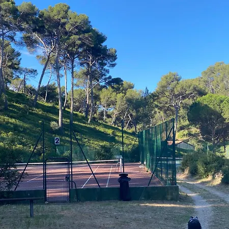 Au 526 Sur Bandol